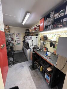 VENTE Cordonnerie multiservices Montereau Fault Yonne 2