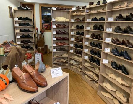 Les Deux Lutins font des pieds et des (secondes) mains